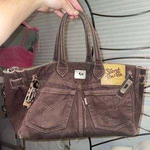 Secret pon pon denim jeans purse